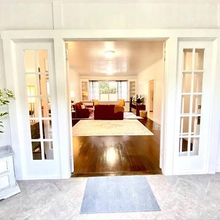 Your Hilo Homebase - Lovely 3 Bedroom In Heart Of Hilo With Ac! Extérieur photo