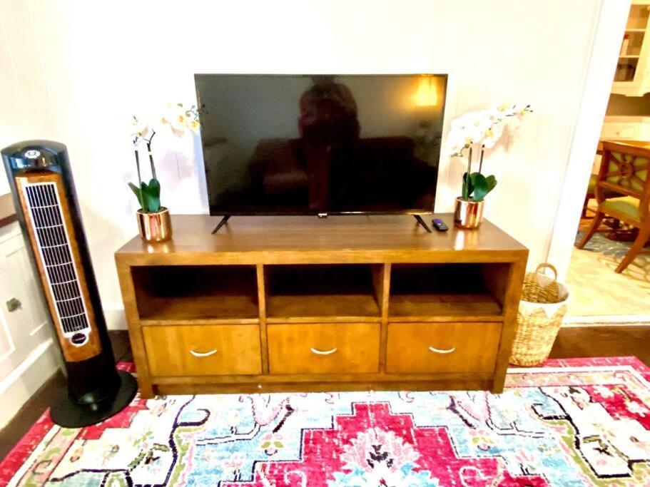 Your Hilo Homebase - Lovely 3 Bedroom In Heart Of Hilo With Ac! Extérieur photo